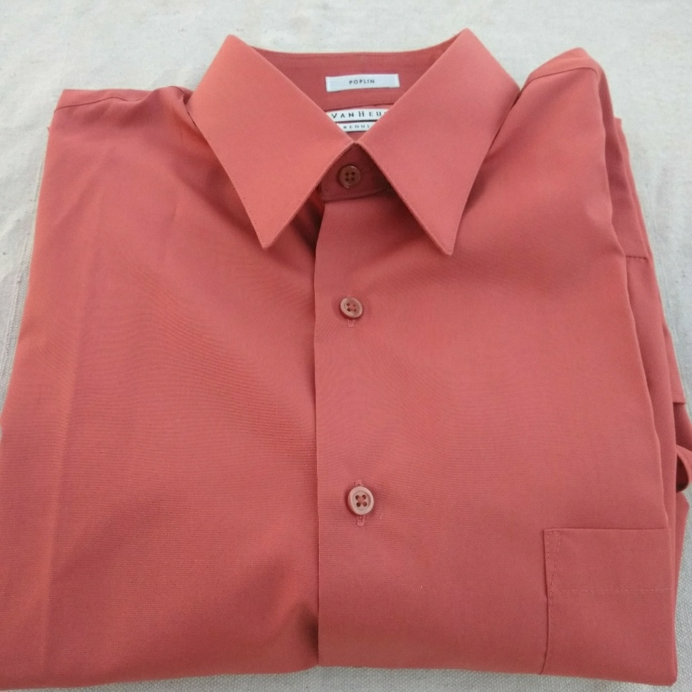 VAN HEUSEN MEN DRESS SHIRT